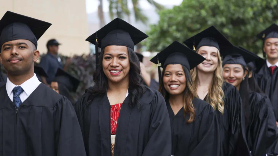 BYU-Hawaii-Graduation-4