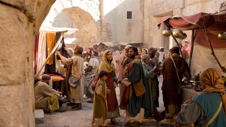 Bible Brought To Life On Ancient Jerusalem Set