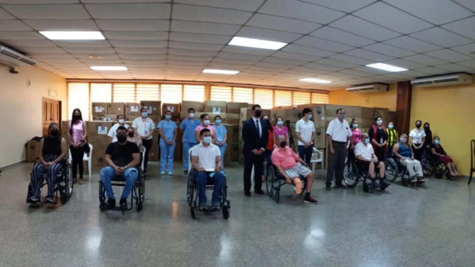 Telethon-Honduras-wheelchairs