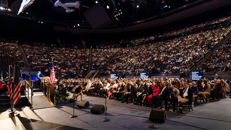 Young Men General President Urges Unity, Service at Freedom Festival ...