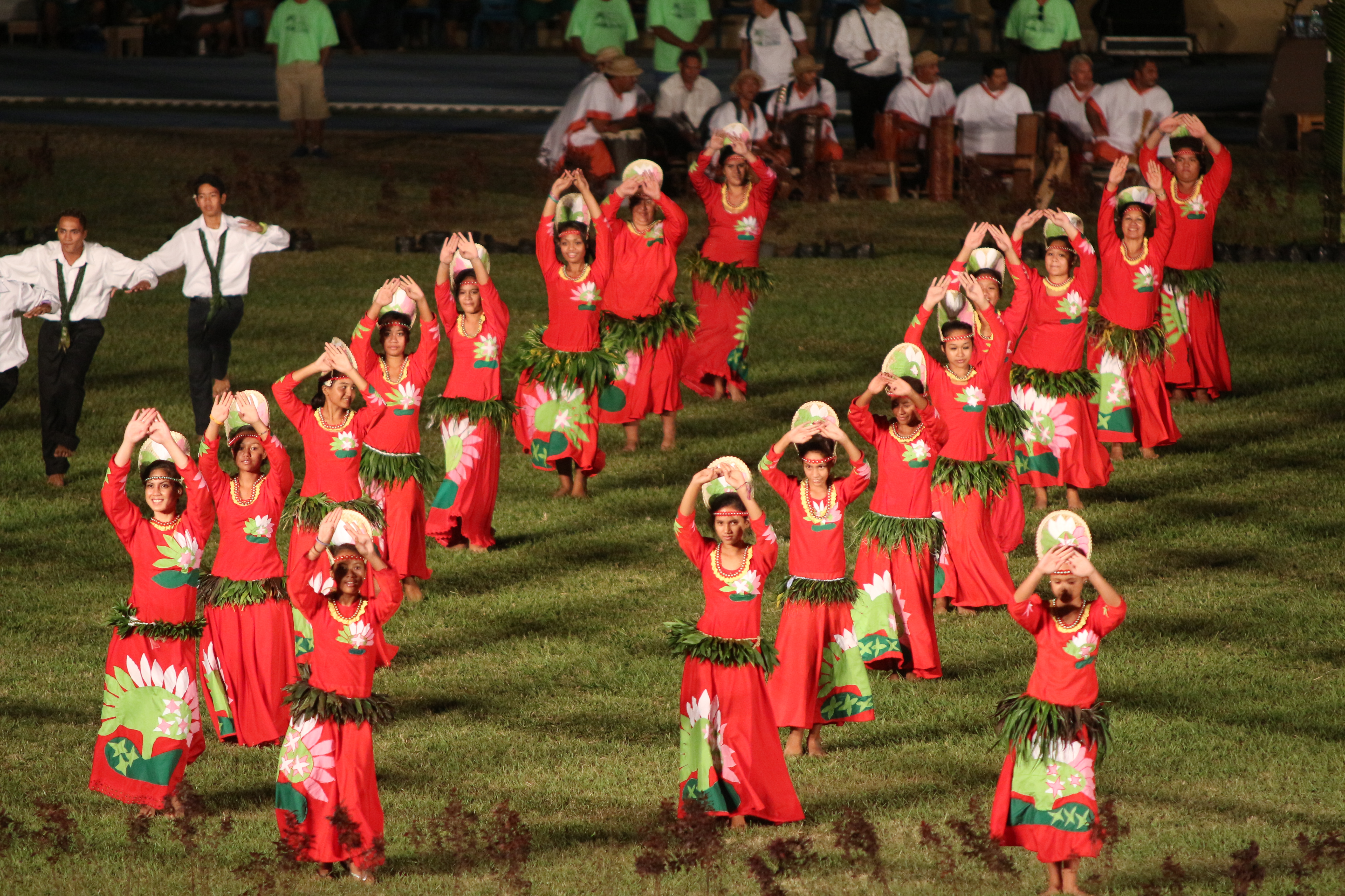 French Polynesia dancing May 2014