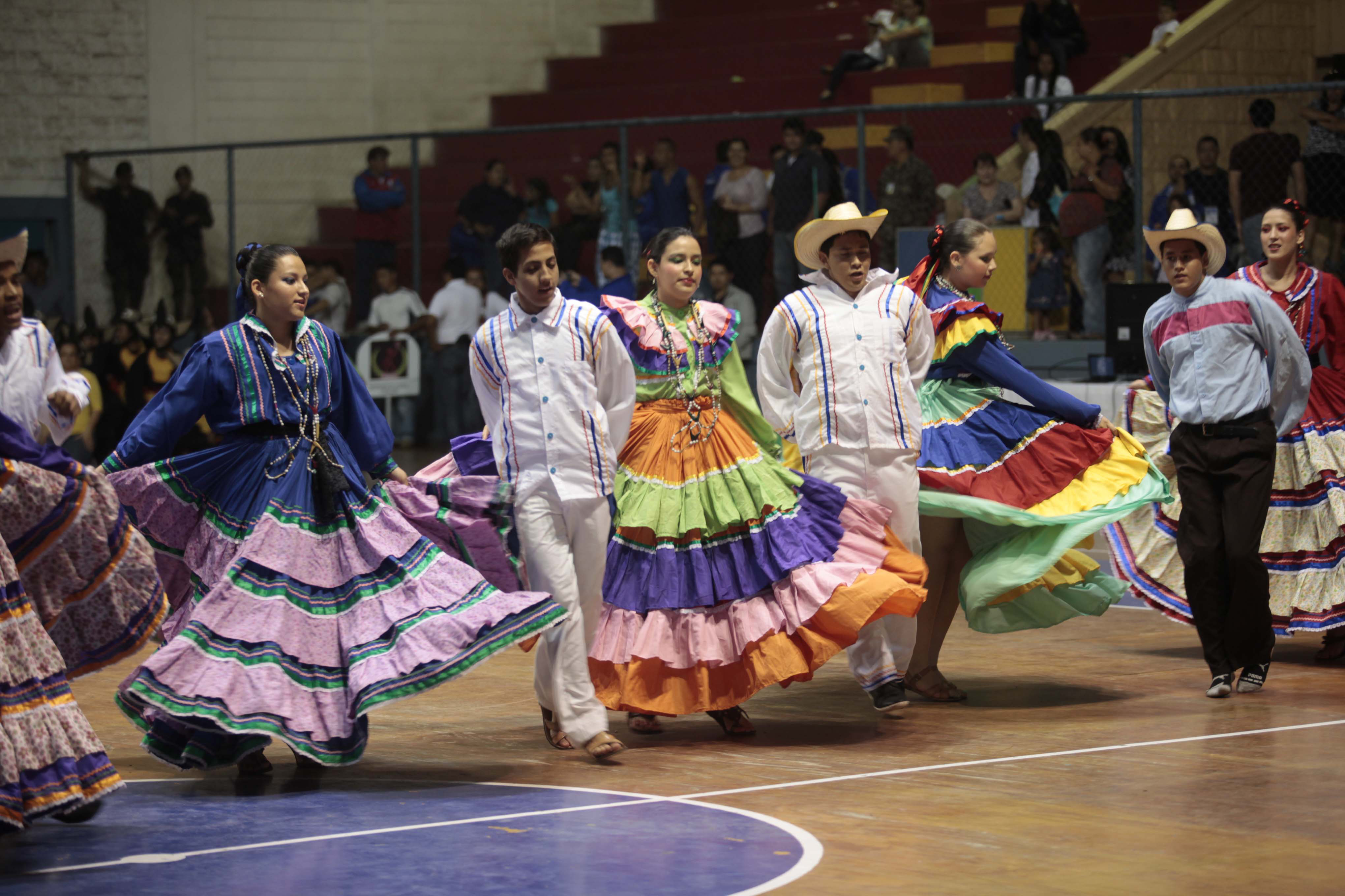 Honduras Dance2