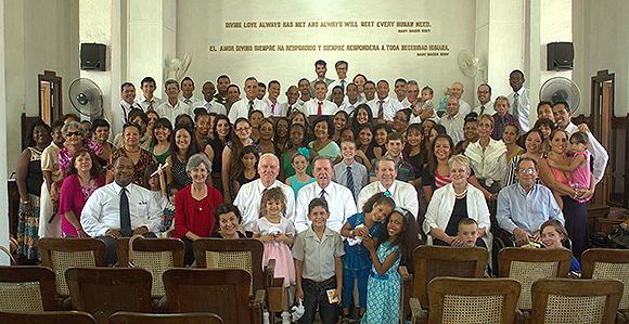 Nicaragua elder holland visits cuba2014