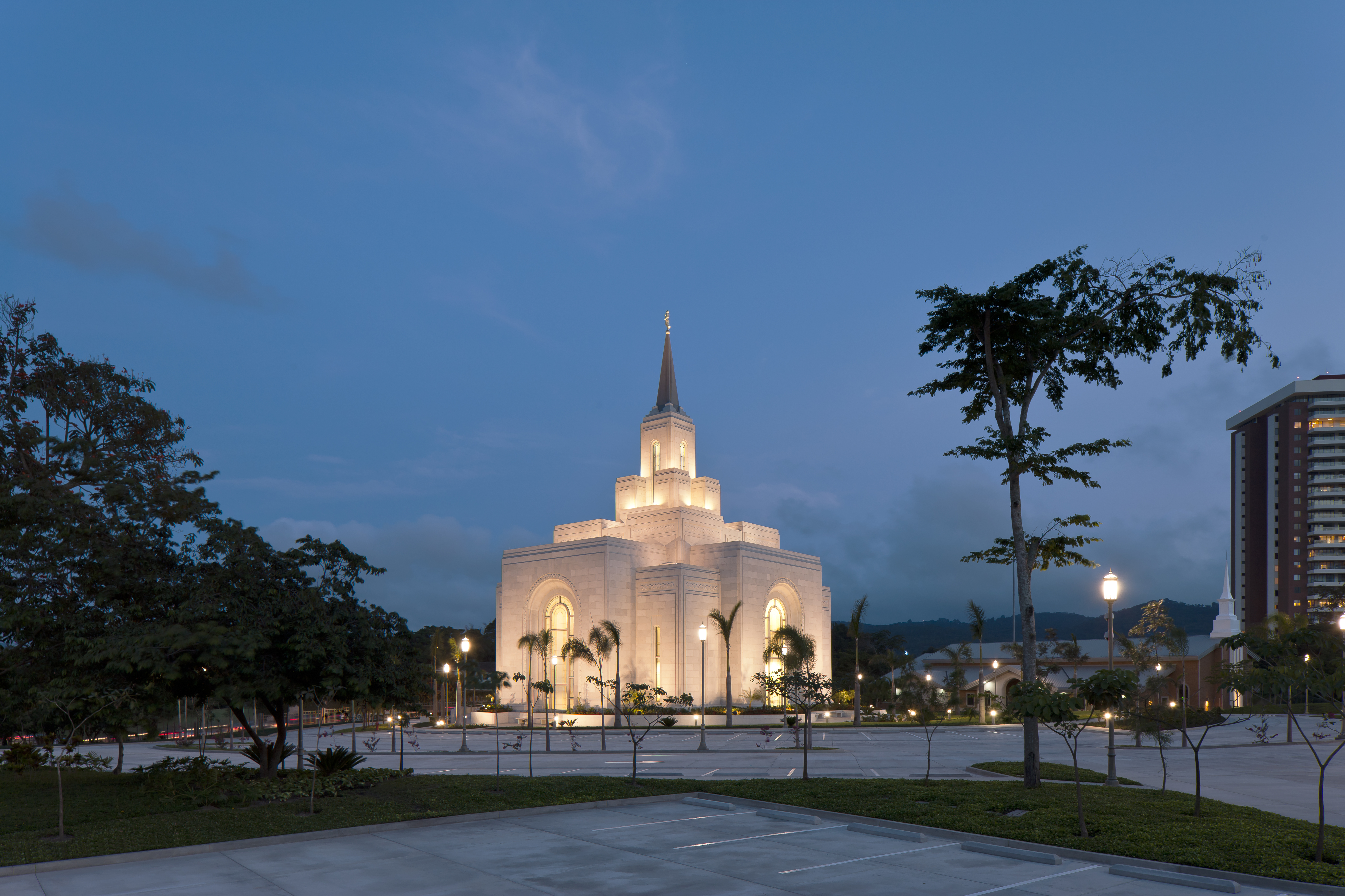 Public Invited to Attend San Salvador El Salvador Temple Open House